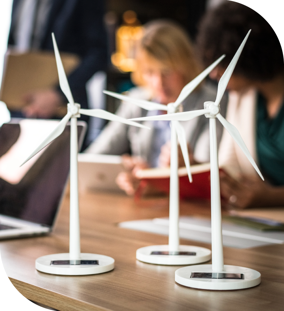 windmill-models-meeting-table-compressed